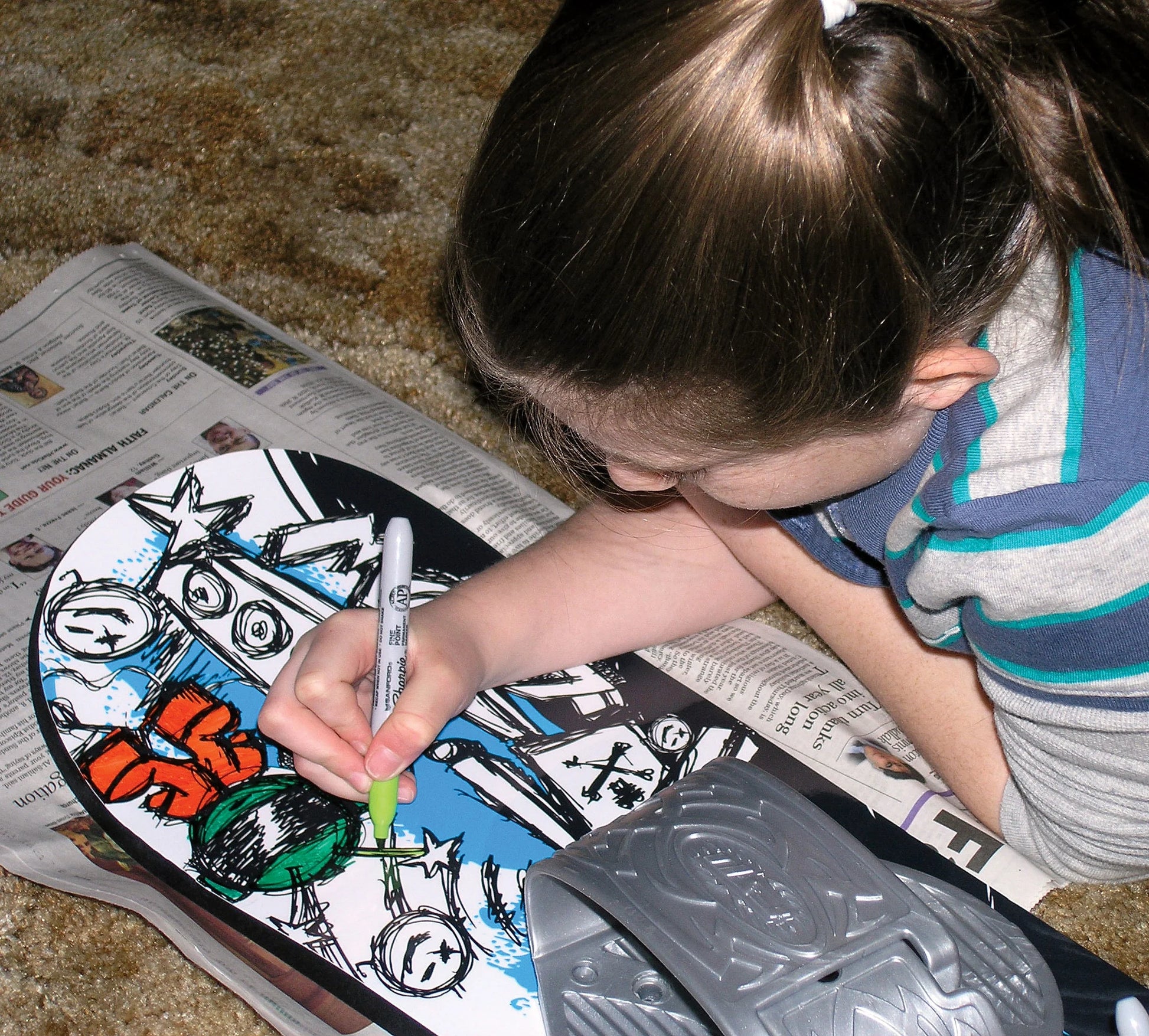 ESP Kids Beginner 110Cm Snowboard with Customizable Graffiti Graphics